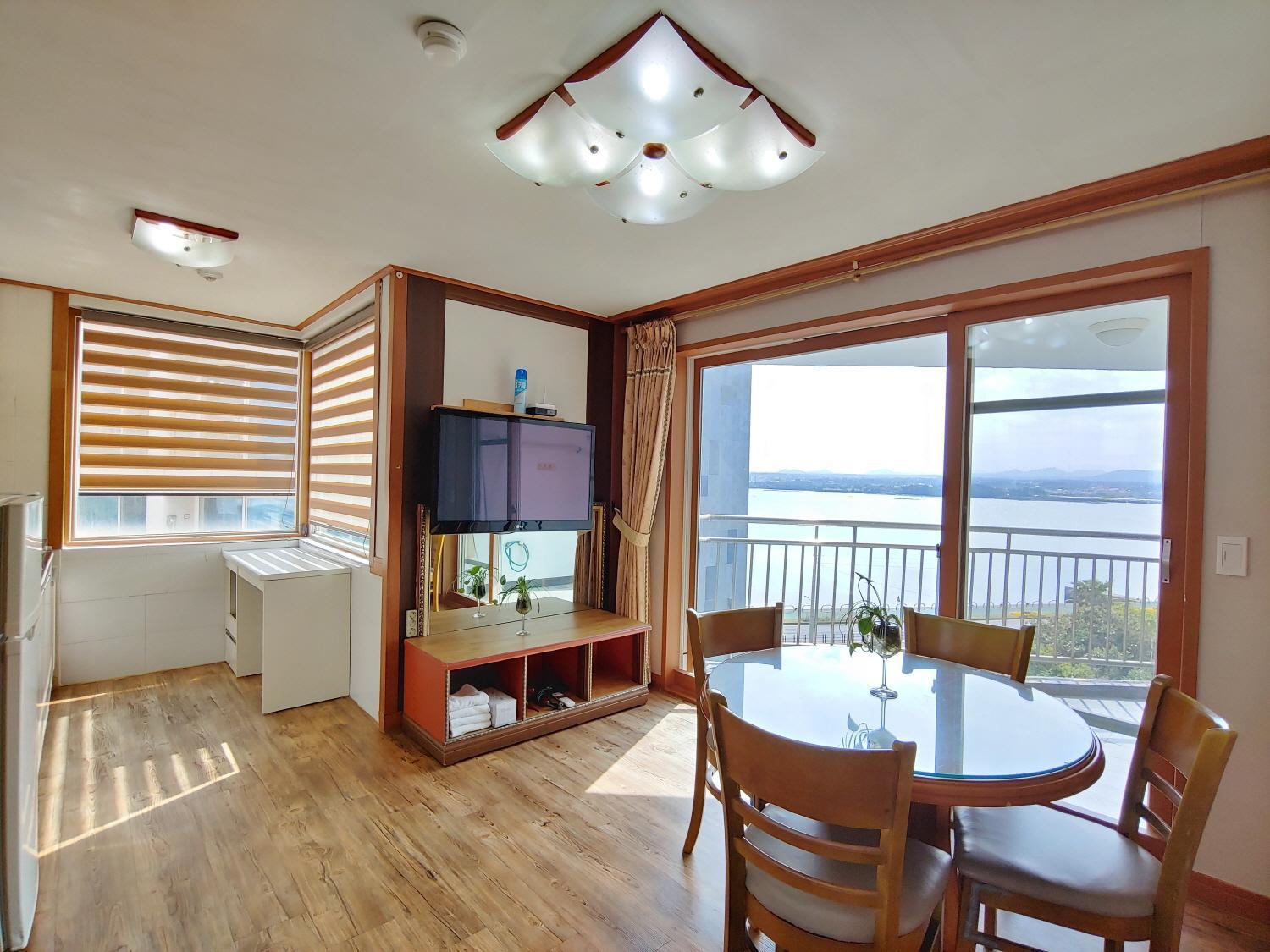Bomulsum Guest House Seogwipo Eksteriør bilde