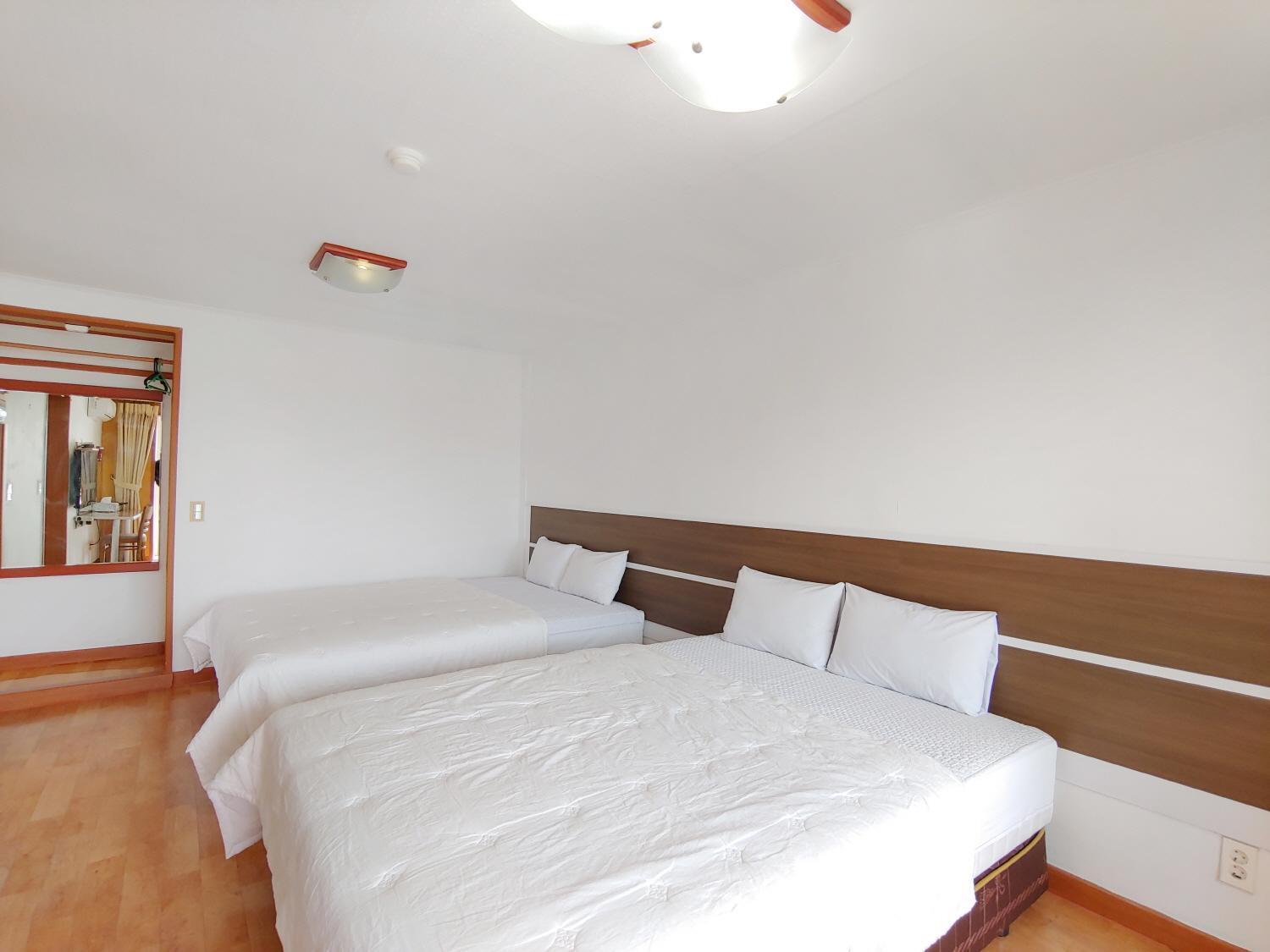 Bomulsum Guest House Seogwipo Eksteriør bilde