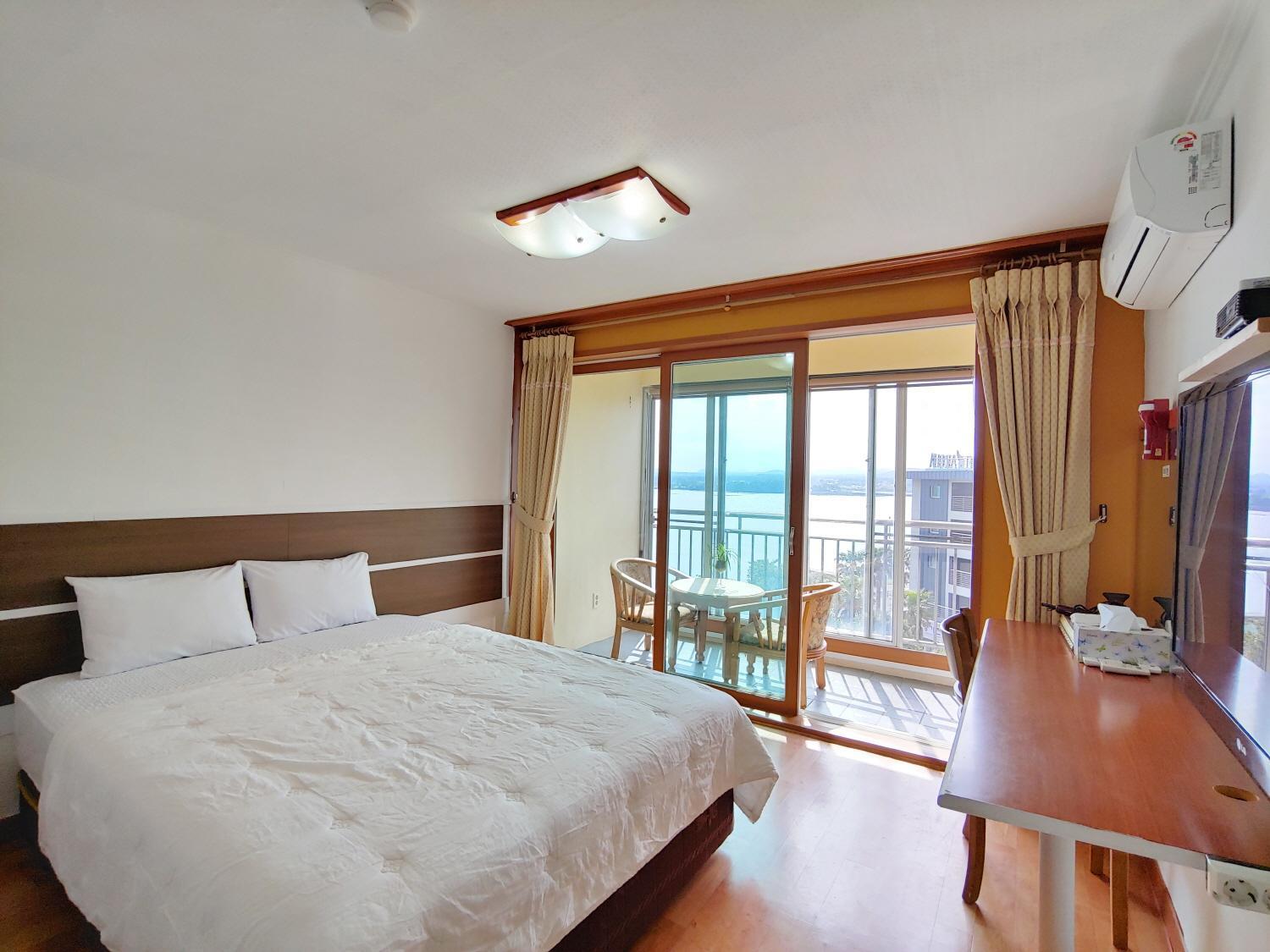 Bomulsum Guest House Seogwipo Eksteriør bilde