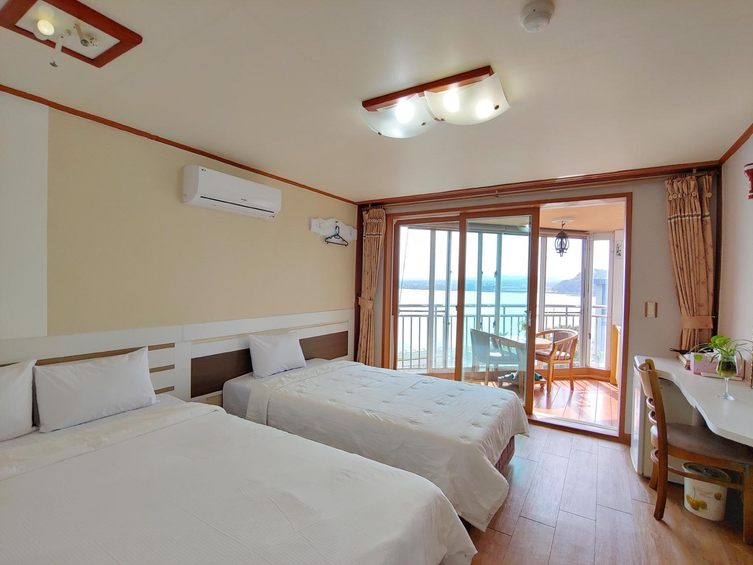 Bomulsum Guest House Seogwipo Eksteriør bilde