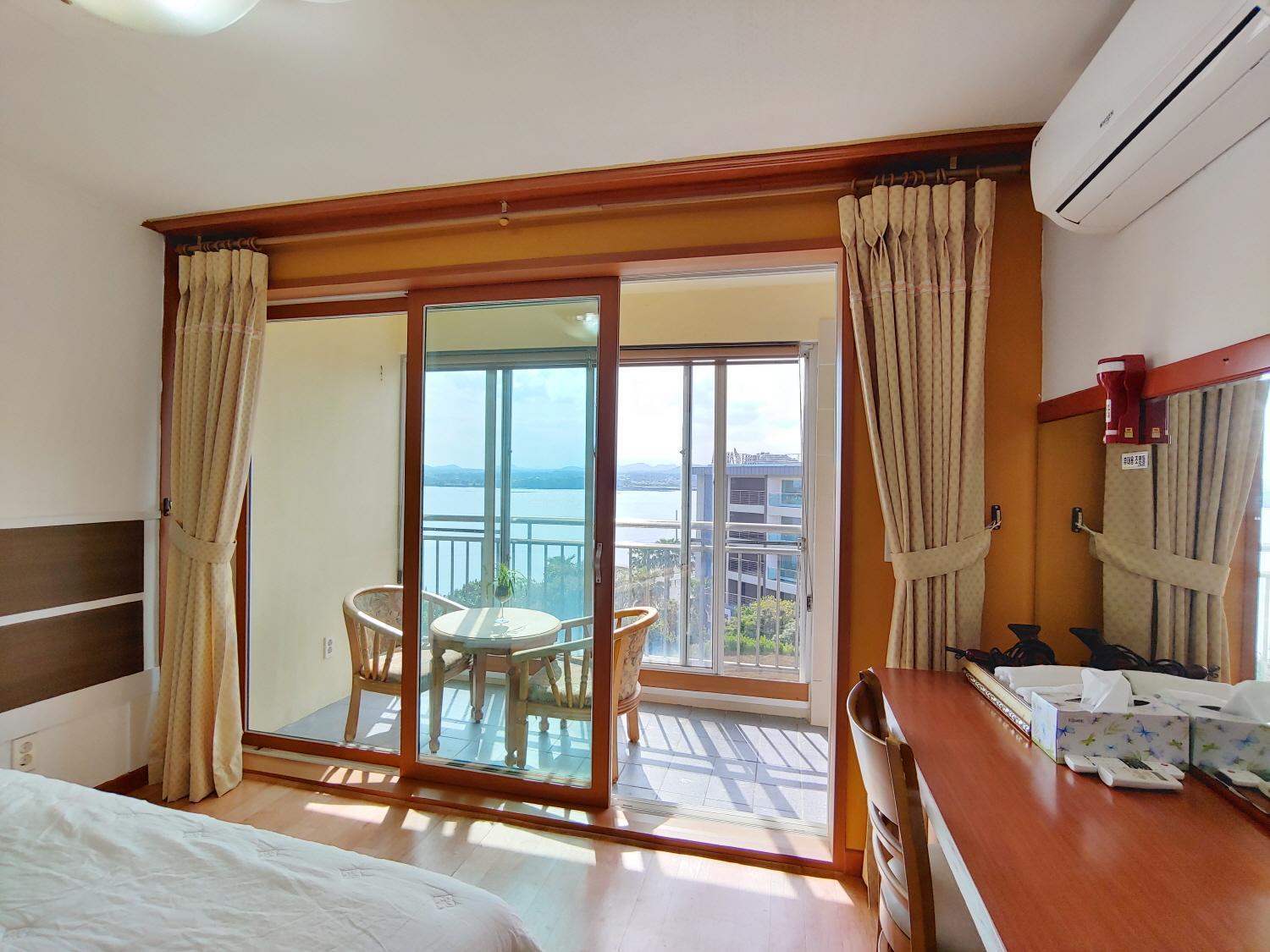 Bomulsum Guest House Seogwipo Eksteriør bilde