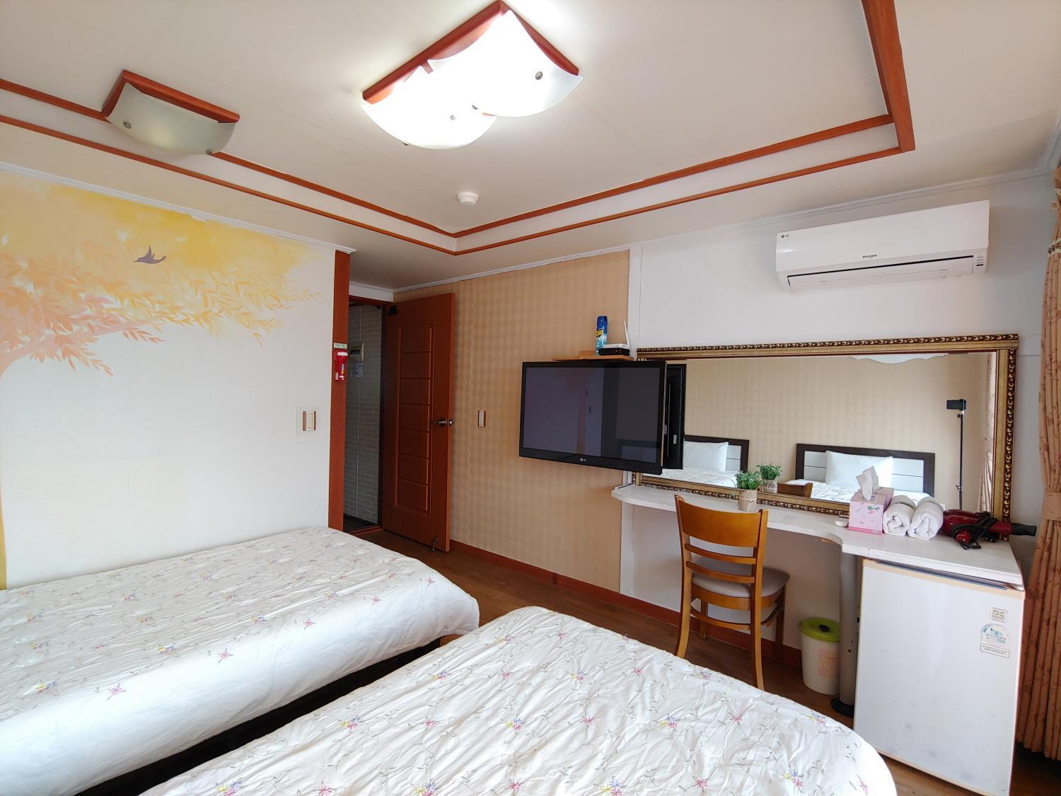 Bomulsum Guest House Seogwipo Eksteriør bilde
