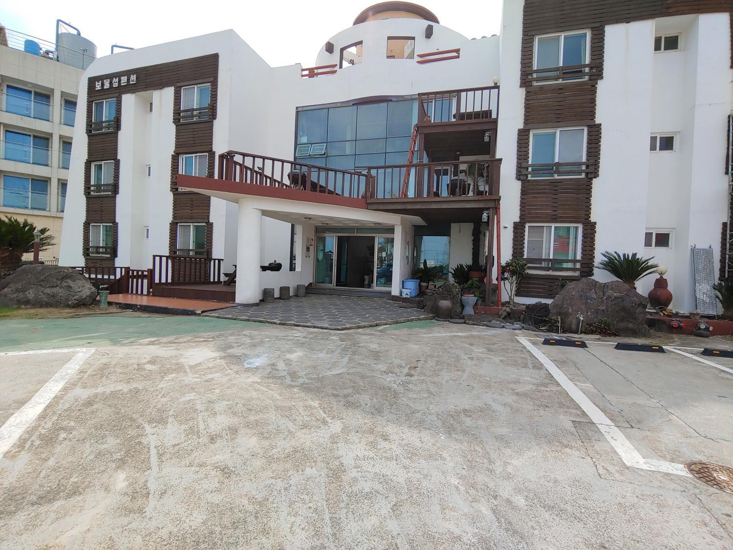 Bomulsum Guest House Seogwipo Eksteriør bilde